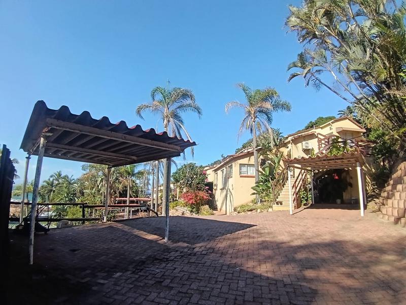 2 Bedroom Property for Sale in Margate Beach KwaZulu-Natal