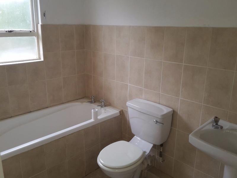 To Let 2 Bedroom Property for Rent in Mount Edgecombe KwaZulu-Natal