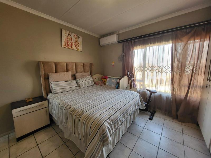 To Let 2 Bedroom Property for Rent in La Mercy KwaZulu-Natal