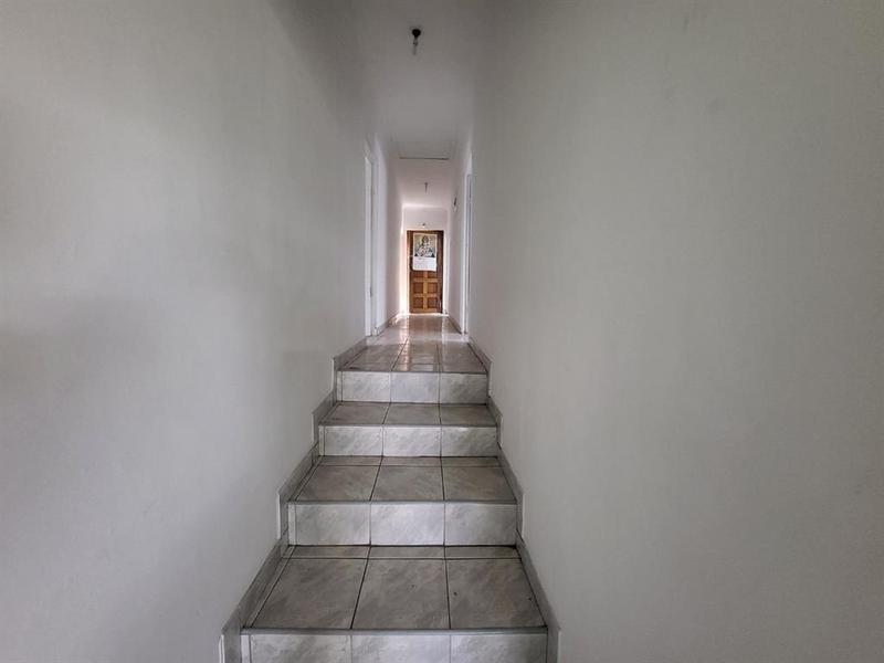 3 Bedroom Property for Sale in Dawncrest KwaZulu-Natal