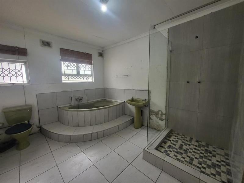 3 Bedroom Property for Sale in Dawncrest KwaZulu-Natal