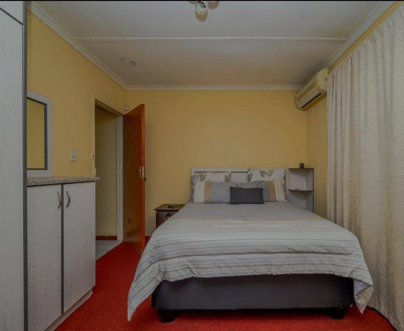 6 Bedroom Property for Sale in Everest Heights KwaZulu-Natal