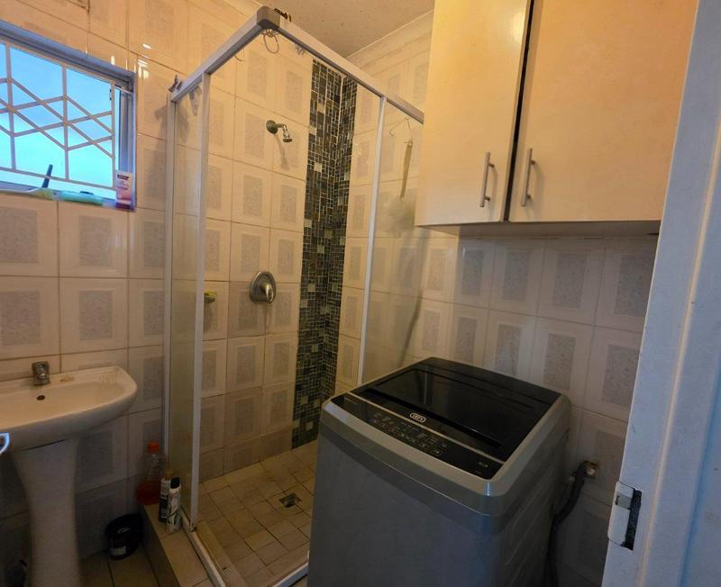 2 Bedroom Property for Sale in Redcliffe KwaZulu-Natal