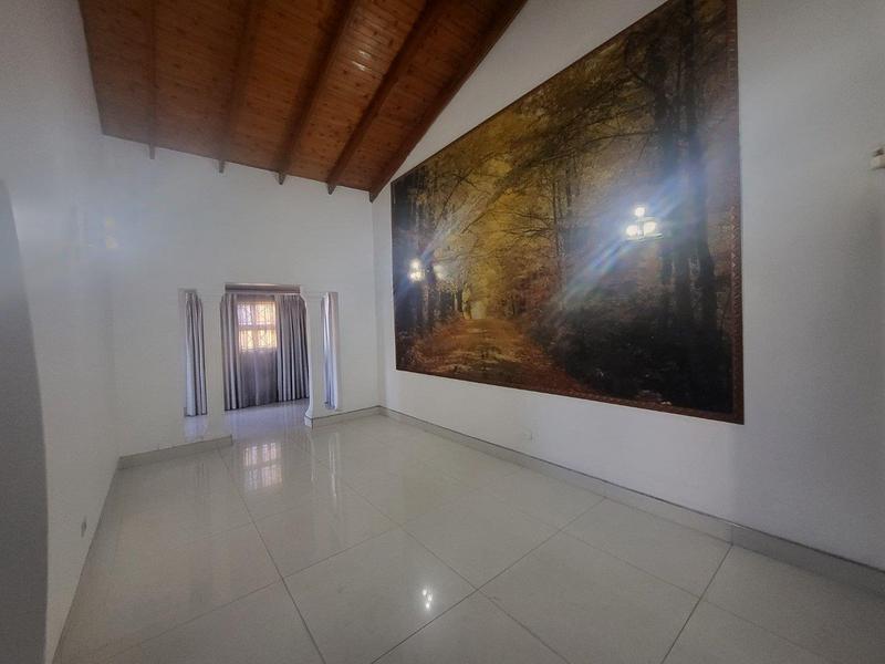 4 Bedroom Property for Sale in Southridge KwaZulu-Natal