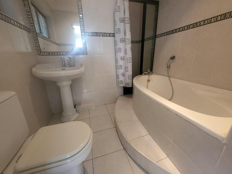 4 Bedroom Property for Sale in Southridge KwaZulu-Natal