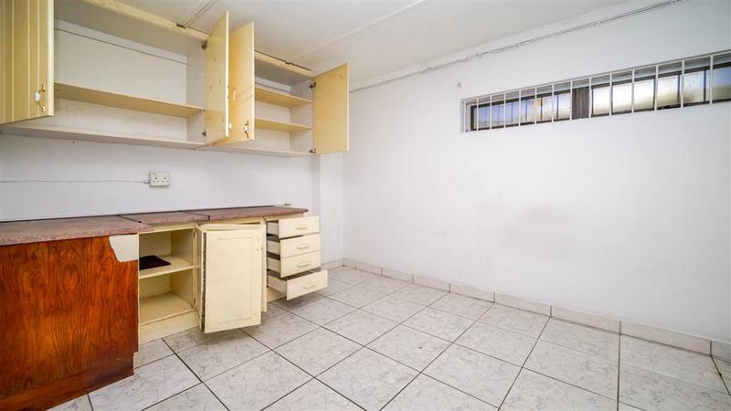 4 Bedroom Property for Sale in Southridge KwaZulu-Natal