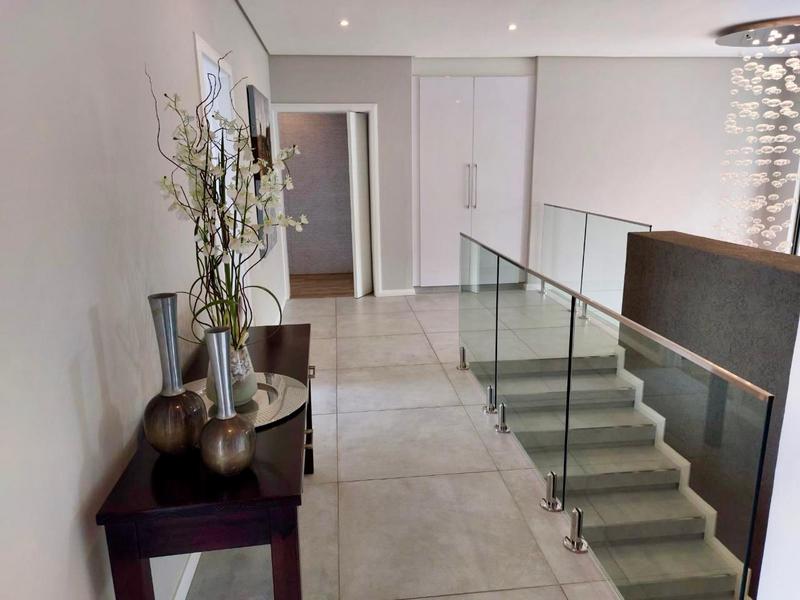 4 Bedroom Property for Sale in Izinga Park KwaZulu-Natal