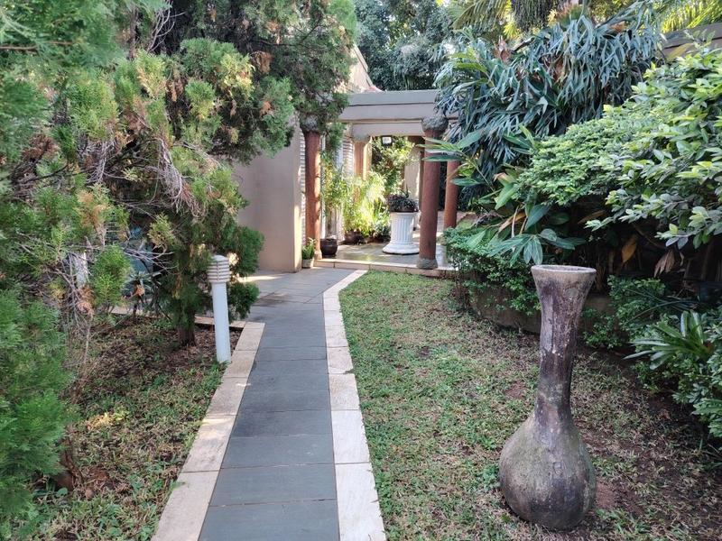 4 Bedroom Property for Sale in La Lucia KwaZulu-Natal
