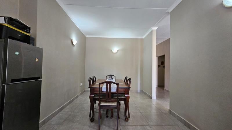 4 Bedroom Property for Sale in Margate KwaZulu-Natal