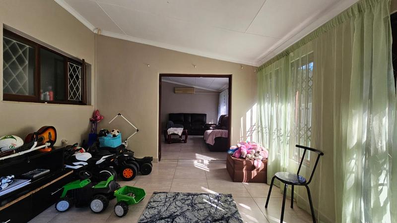 4 Bedroom Property for Sale in Margate KwaZulu-Natal