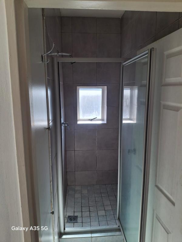 To Let 2 Bedroom Property for Rent in North Beach KwaZulu-Natal