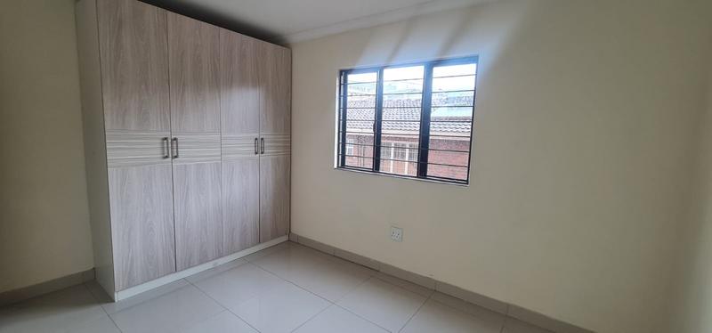 To Let 3 Bedroom Property for Rent in Essenwood KwaZulu-Natal