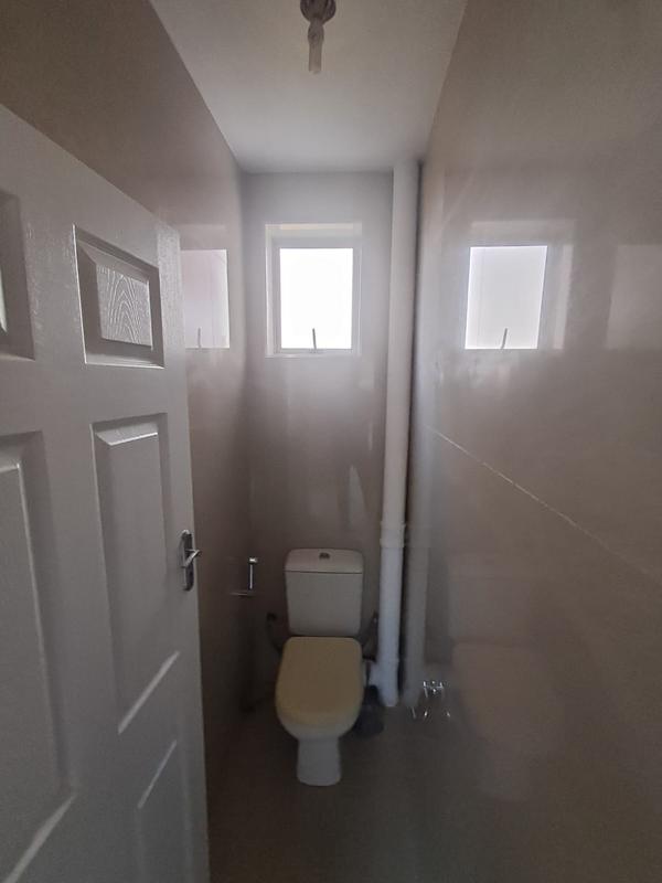 To Let 2 Bedroom Property for Rent in Morningside KwaZulu-Natal