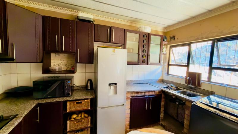 3 Bedroom Property for Sale in Clermont KwaZulu-Natal