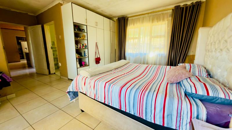 3 Bedroom Property for Sale in Clermont KwaZulu-Natal