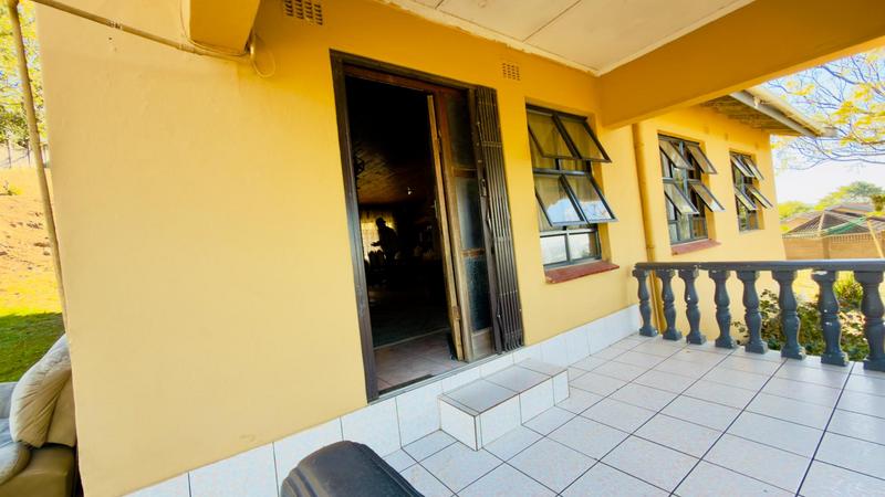 3 Bedroom Property for Sale in Clermont KwaZulu-Natal