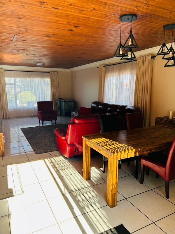 4 Bedroom Property for Sale in Bluff KwaZulu-Natal