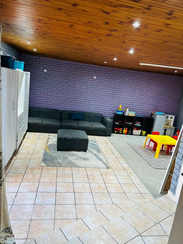 4 Bedroom Property for Sale in Bluff KwaZulu-Natal