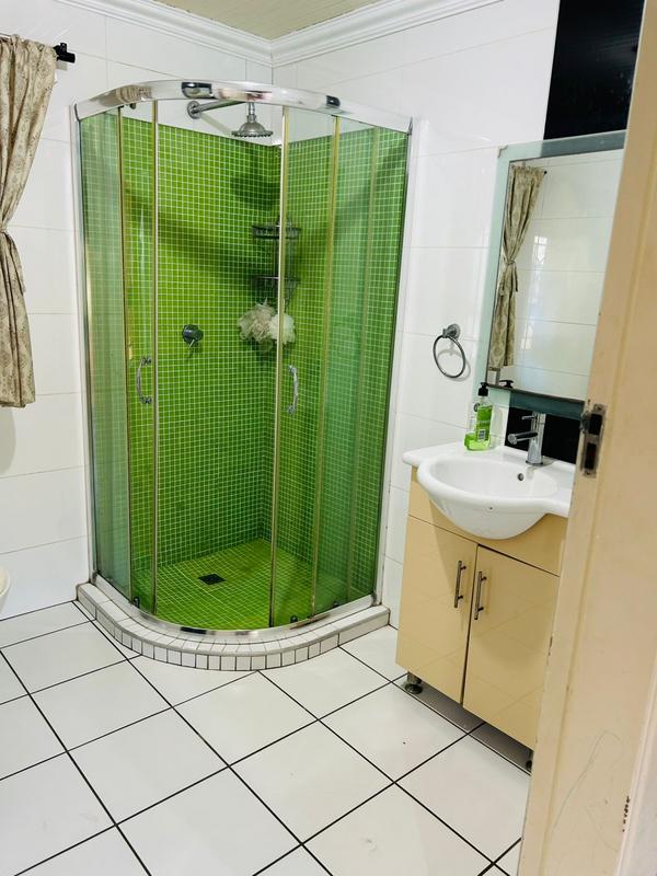 4 Bedroom Property for Sale in Bluff KwaZulu-Natal