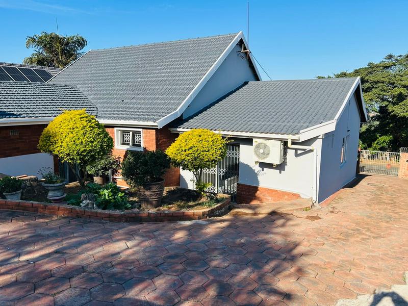 4 Bedroom Property for Sale in Bluff KwaZulu-Natal