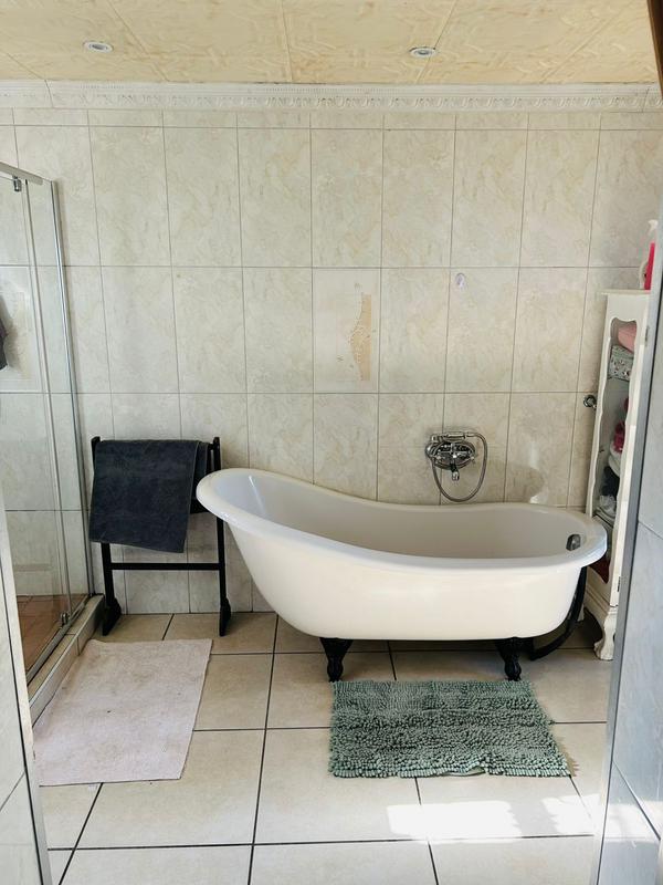 4 Bedroom Property for Sale in Bluff KwaZulu-Natal