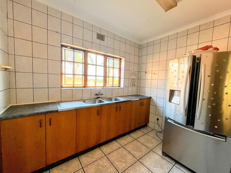 To Let 4 Bedroom Property for Rent in Mtunzini KwaZulu-Natal