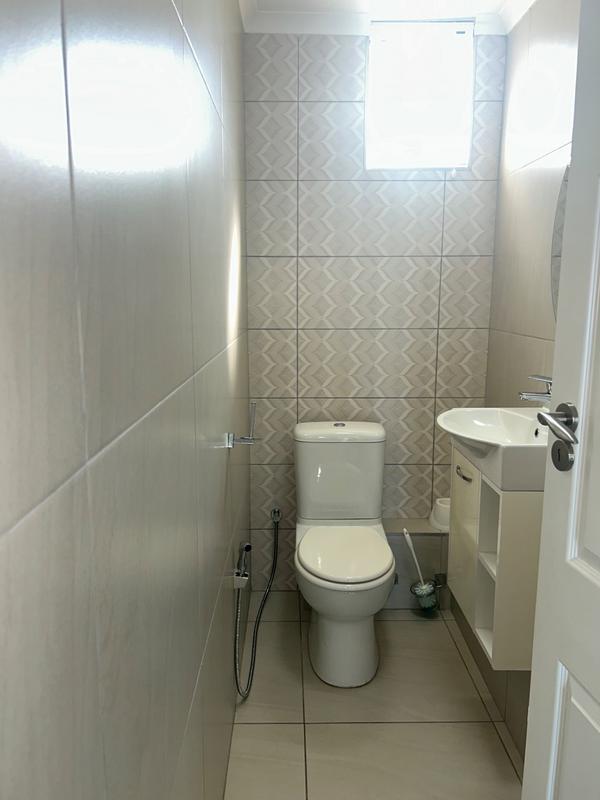 To Let 3 Bedroom Property for Rent in Durban North KwaZulu-Natal