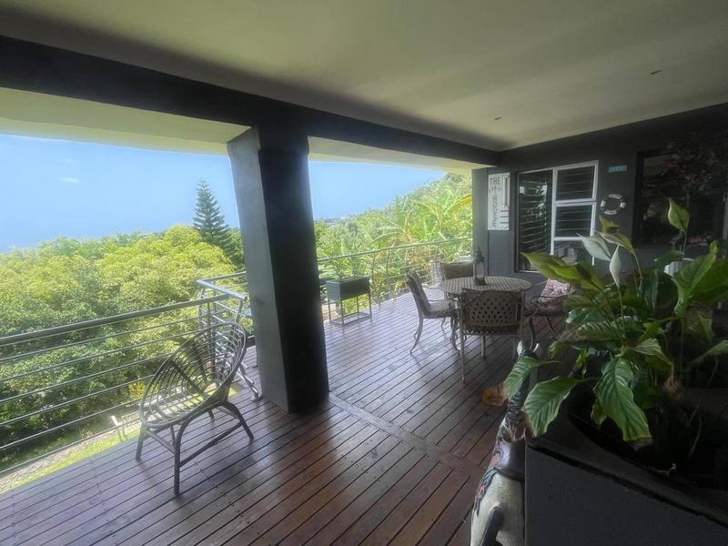 6 Bedroom Property for Sale in Salt Rock KwaZulu-Natal