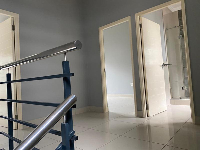 To Let 2 Bedroom Property for Rent in Umhlanga Ridge KwaZulu-Natal