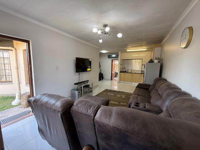 2 Bedroom Property for Sale in Malvern KwaZulu-Natal