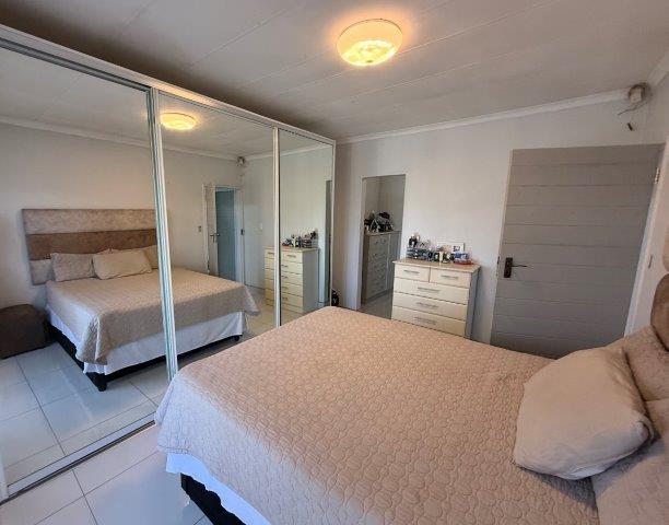 2 Bedroom Property for Sale in Malvern KwaZulu-Natal