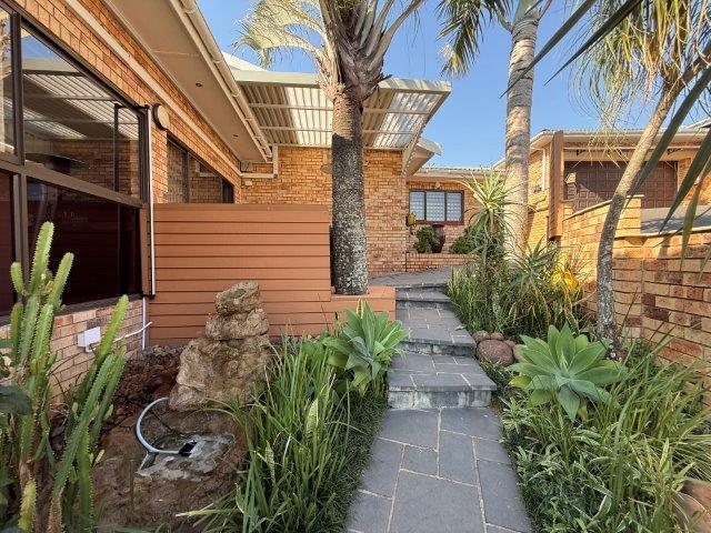 4 Bedroom Property for Sale in Malvern KwaZulu-Natal