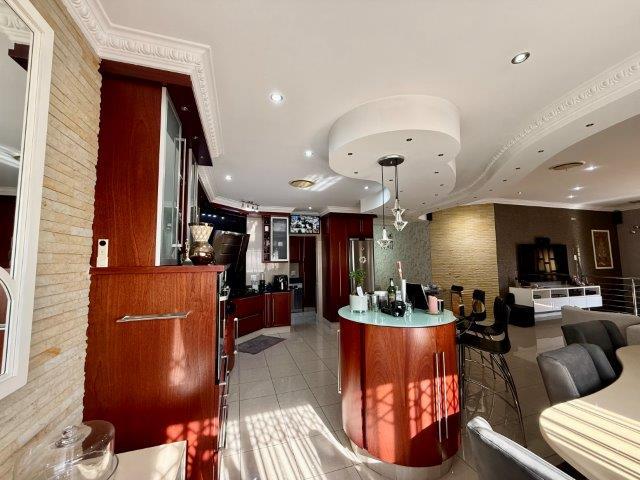 4 Bedroom Property for Sale in Malvern KwaZulu-Natal