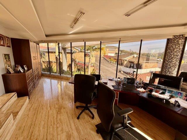 4 Bedroom Property for Sale in Malvern KwaZulu-Natal
