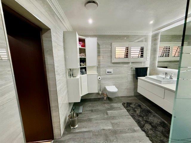 4 Bedroom Property for Sale in Malvern KwaZulu-Natal