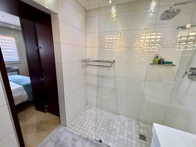 4 Bedroom Property for Sale in Malvern KwaZulu-Natal