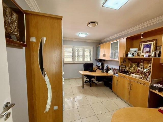 4 Bedroom Property for Sale in Malvern KwaZulu-Natal