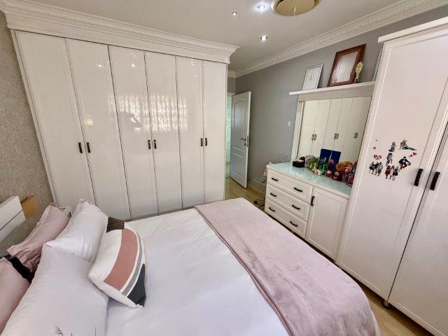 4 Bedroom Property for Sale in Malvern KwaZulu-Natal