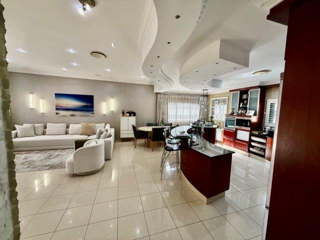 4 Bedroom Property for Sale in Malvern KwaZulu-Natal