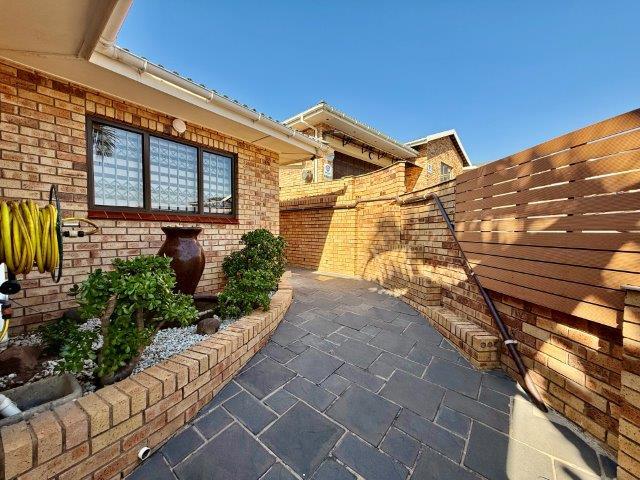 4 Bedroom Property for Sale in Malvern KwaZulu-Natal