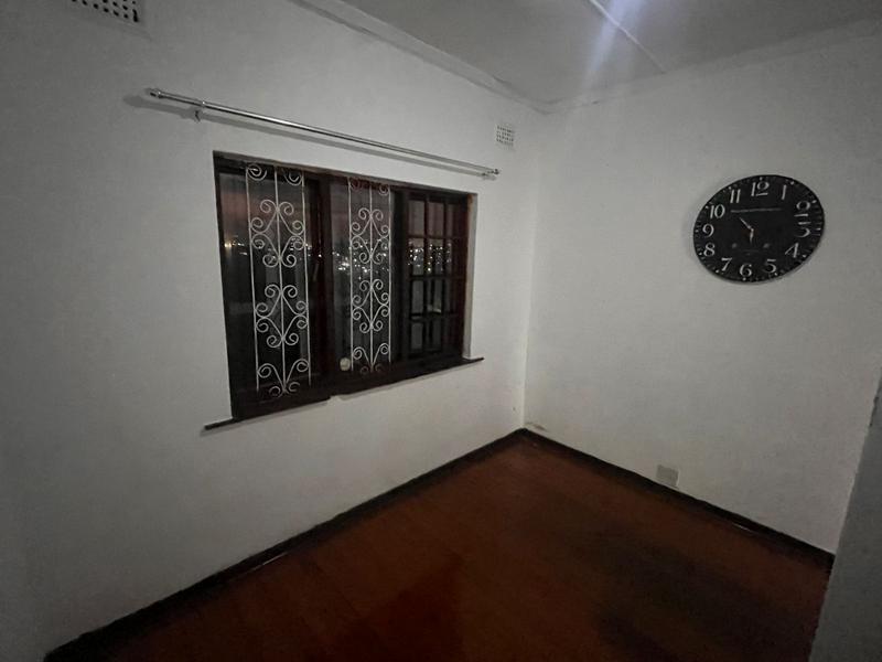 To Let 3 Bedroom Property for Rent in Bluff KwaZulu-Natal