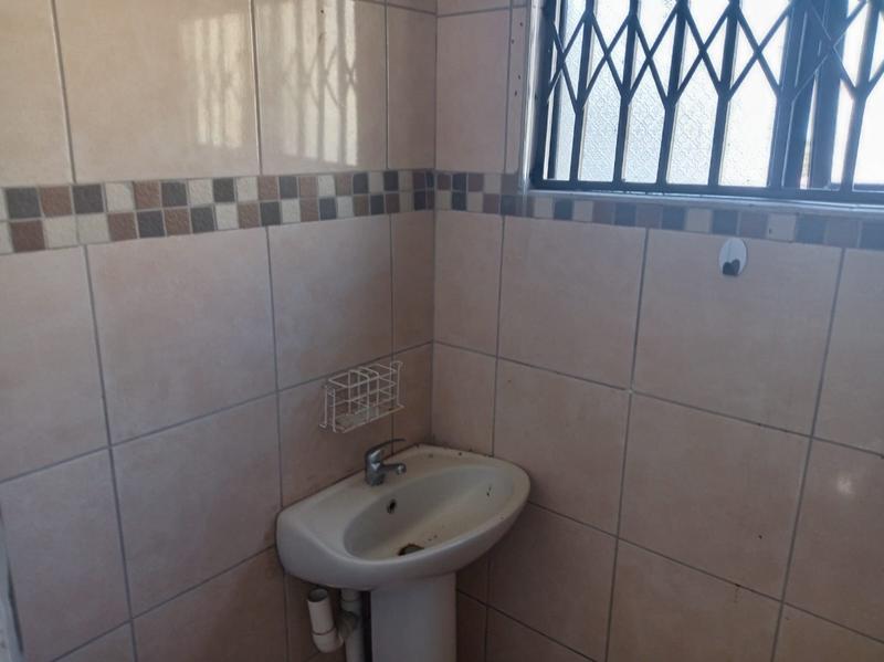 To Let 3 Bedroom Property for Rent in Ramsgate KwaZulu-Natal