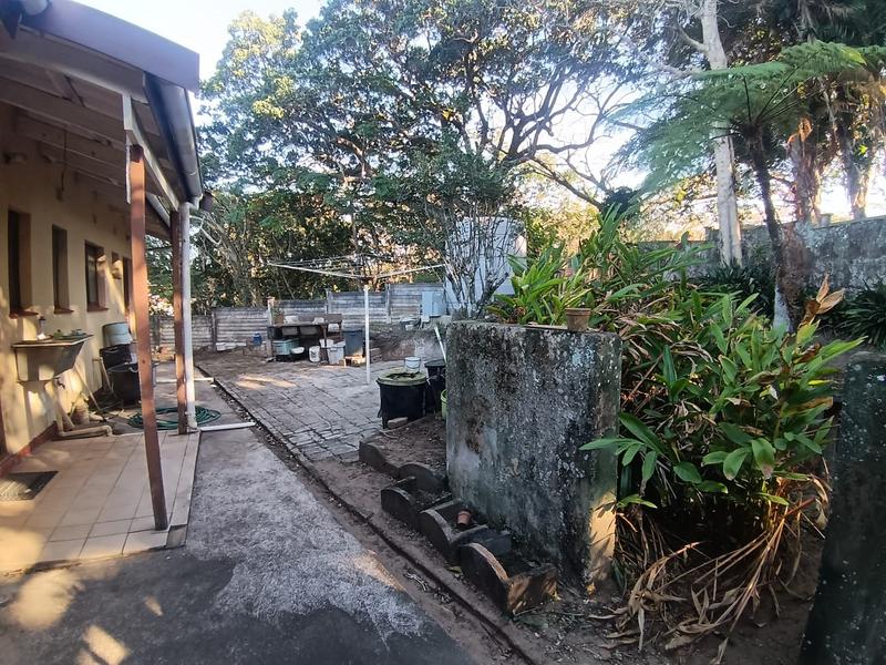 5 Bedroom Property for Sale in Hibberdene KwaZulu-Natal