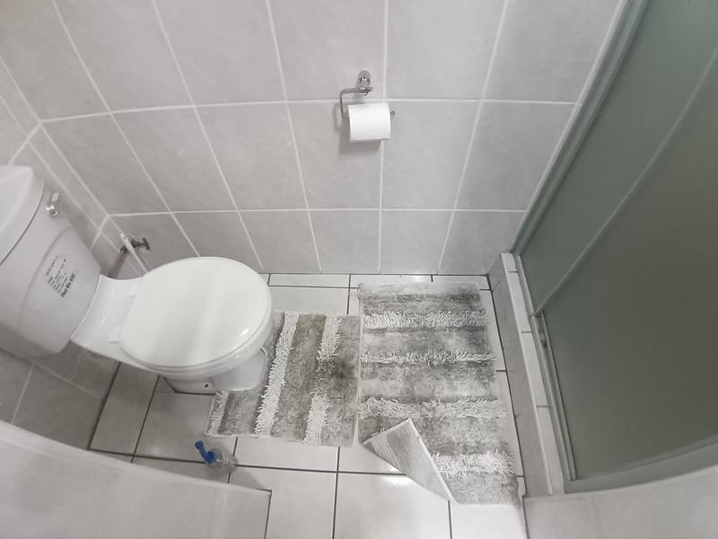 5 Bedroom Property for Sale in Hibberdene KwaZulu-Natal