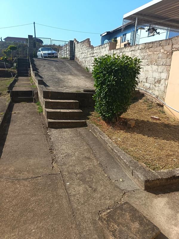 To Let 2 Bedroom Property for Rent in Newlands West KwaZulu-Natal