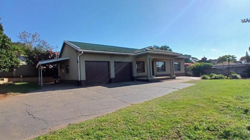 3 Bedroom Property for Sale in Montclair KwaZulu-Natal