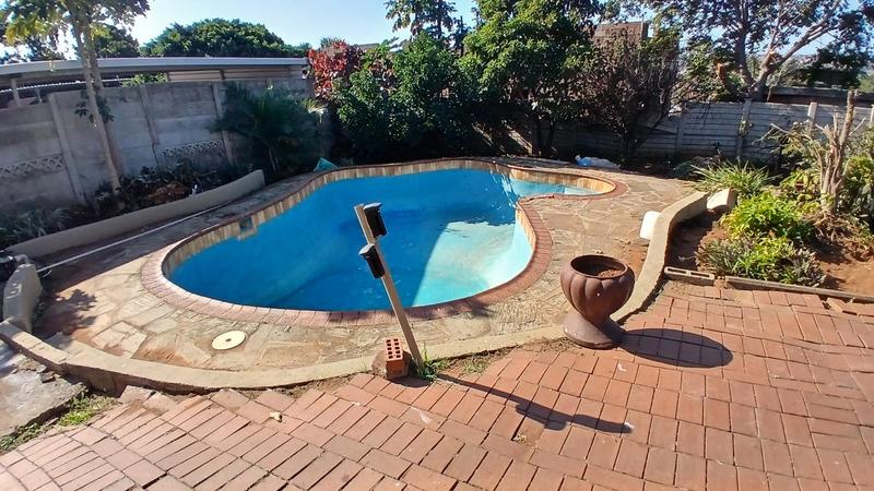 3 Bedroom Property for Sale in Montclair KwaZulu-Natal