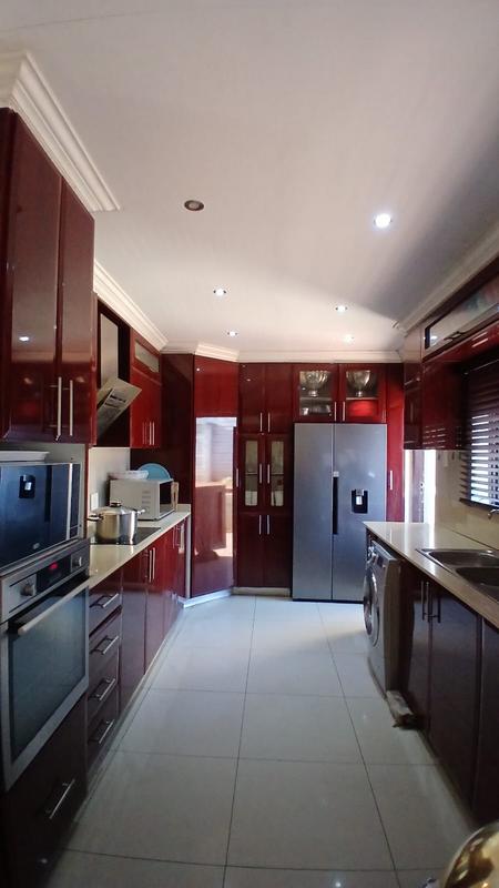 3 Bedroom Property for Sale in Montclair KwaZulu-Natal
