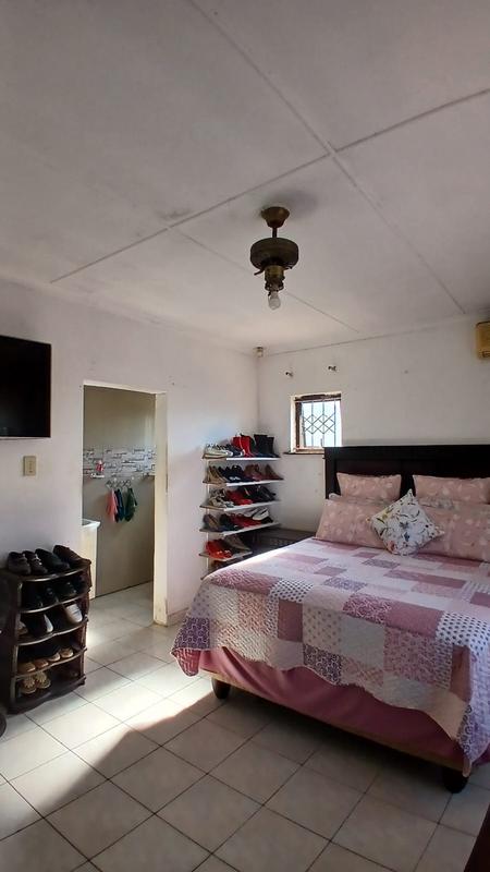 3 Bedroom Property for Sale in Montclair KwaZulu-Natal
