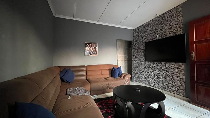 2 Bedroom Property for Sale in Umhlathuze KwaZulu-Natal
